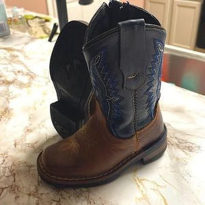 Kids cowboy boots